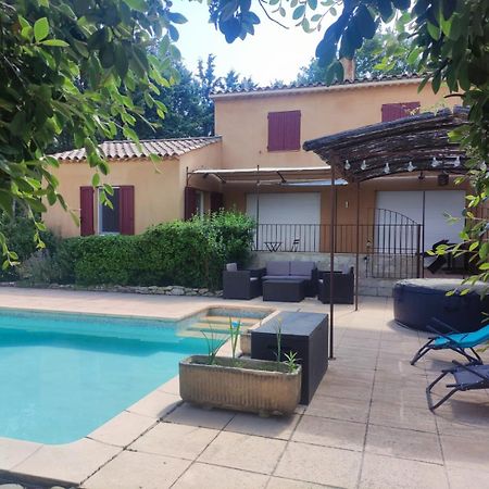 Apartmán Studio 25M2 Avec Piscine Et Spa, Proche Iter Et Cadarache Valensole Exteriér fotografie