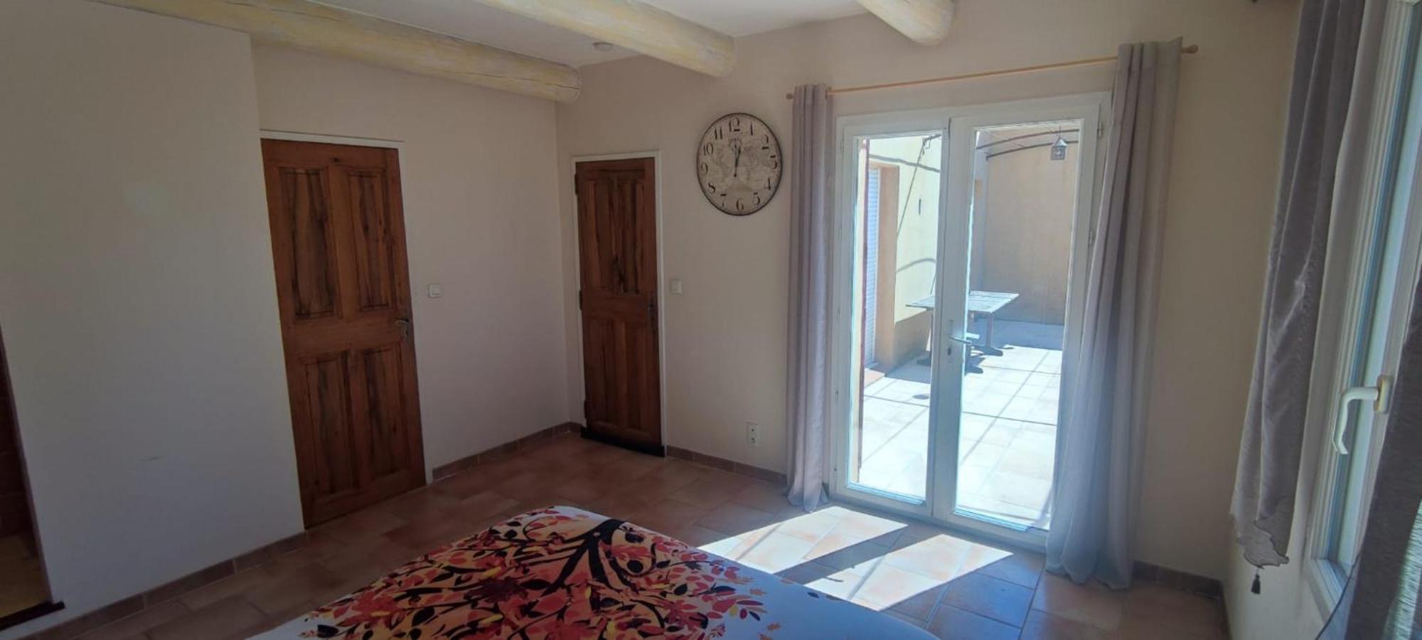 Apartmán Studio 25M2 Avec Piscine Et Spa, Proche Iter Et Cadarache Valensole Exteriér fotografie
