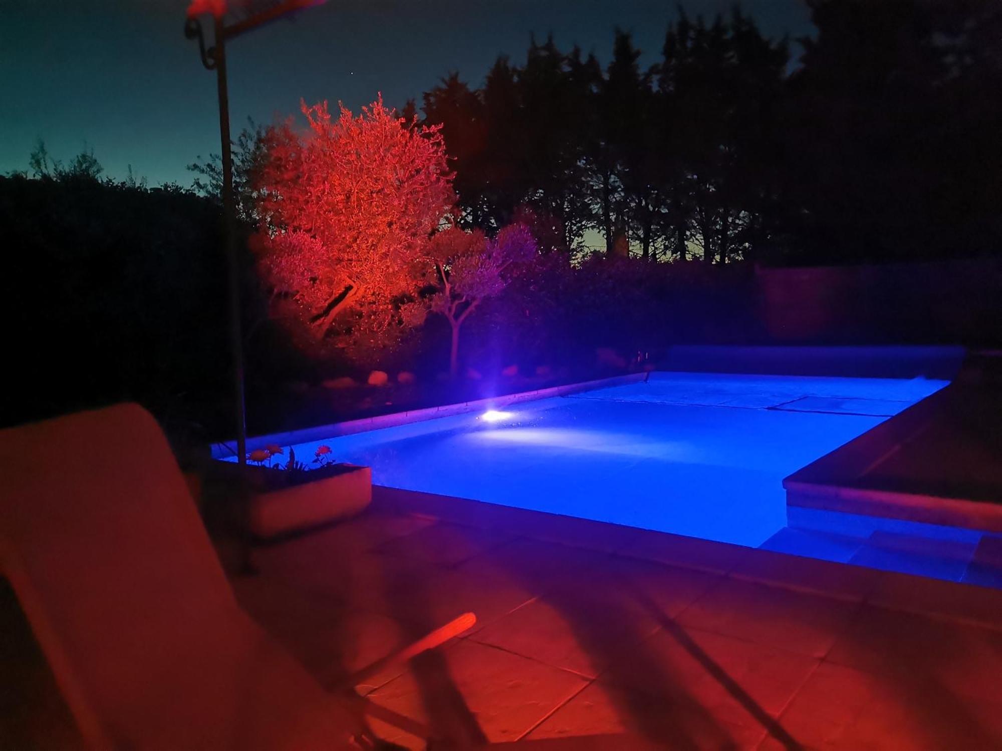Apartmán Studio 25M2 Avec Piscine Et Spa, Proche Iter Et Cadarache Valensole Exteriér fotografie